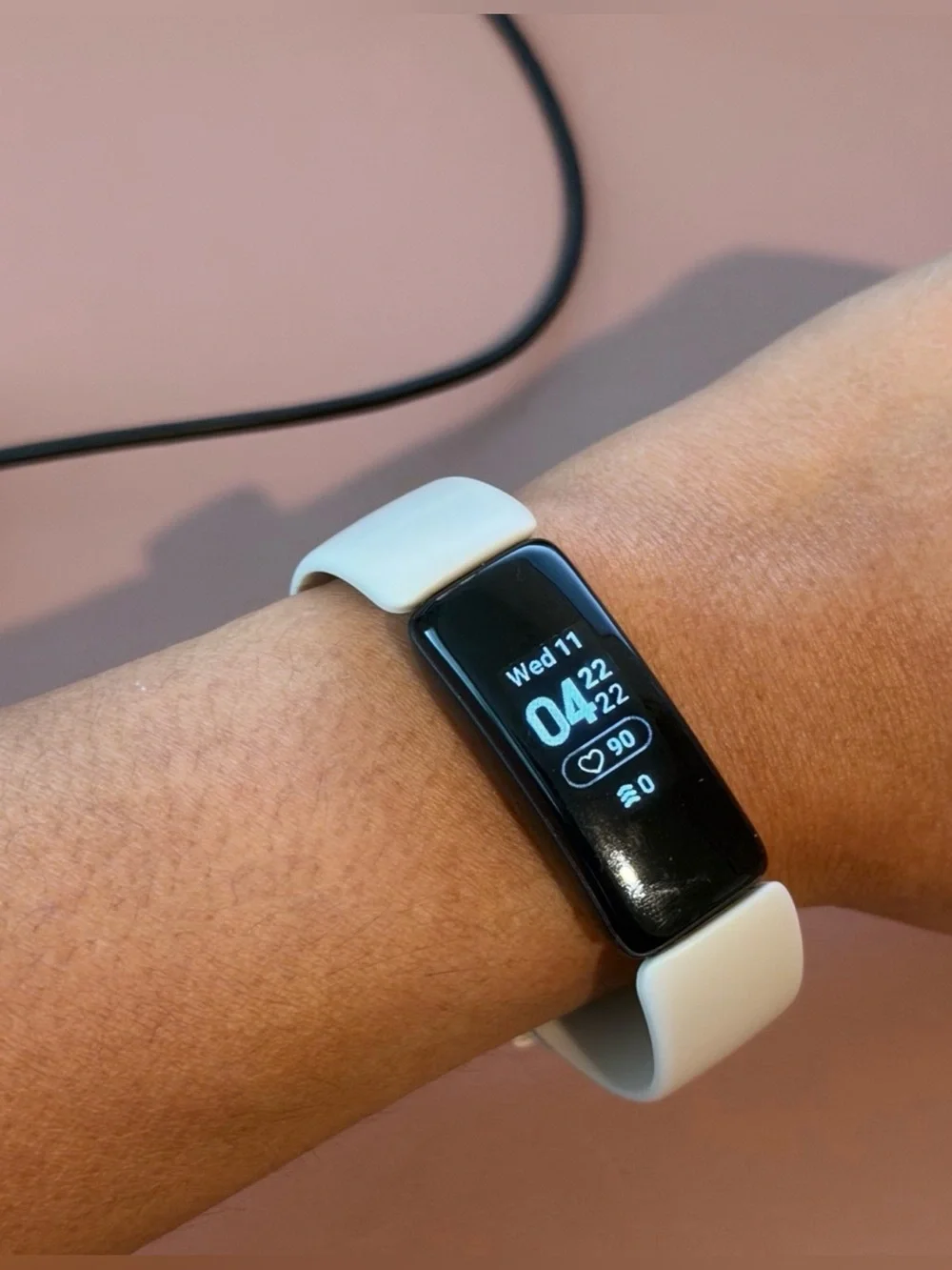 fitbit Inspire 2 Activity Tracker with 2 bands + charger